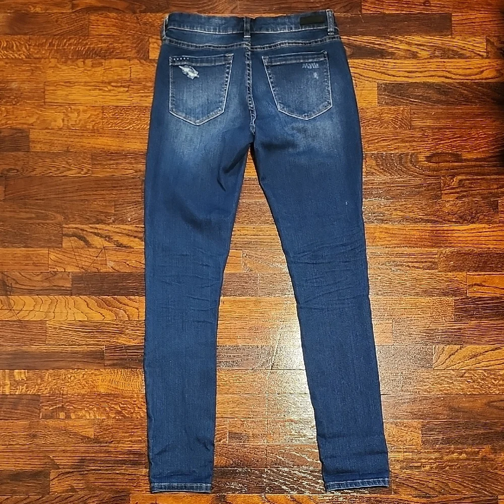 Blank NYC Dark Wash Mid Rise Soft Casual Distressed Ripped Skinny Jeans Size 28